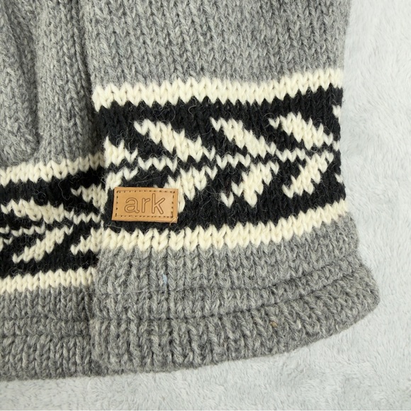 VTG Ark Imports Men's Size XXL 100% New Zealand Wool Cowichan Maple Leaf Jacket - Picture 8 of 16